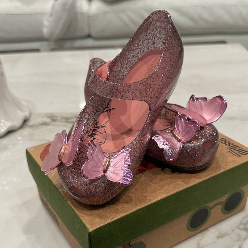 Brand New Mini Melissa Sparkly Pink Butterfly Dress Shoes with box